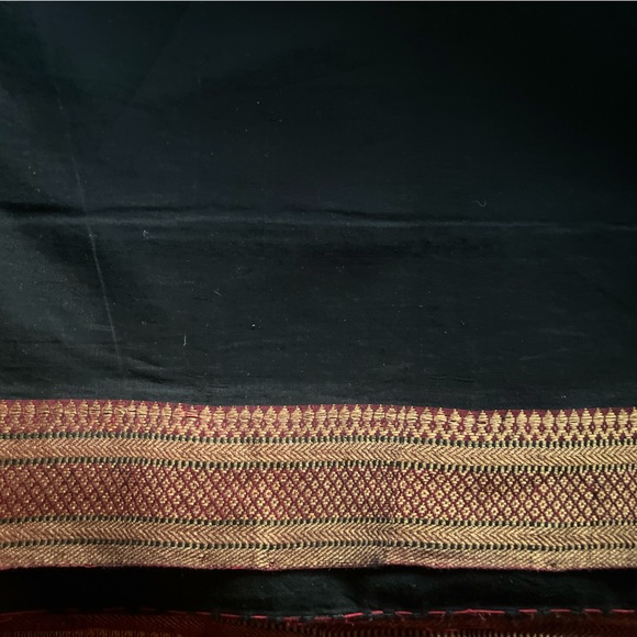 Maroon Color Pure Mangalgiri Handloom Cotton Silk Saree in Gold and Green color Border